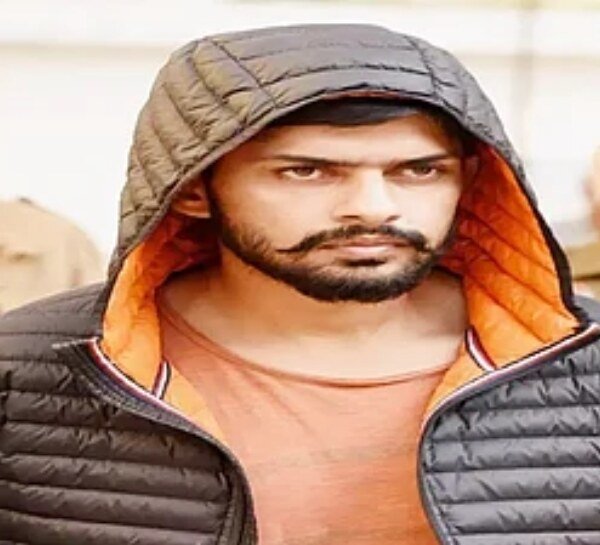 कनाडा तक पहुंचा गैंग का खौफ? फायरिंग के बाद लॉरेंस गैंग का नाम सामने आया