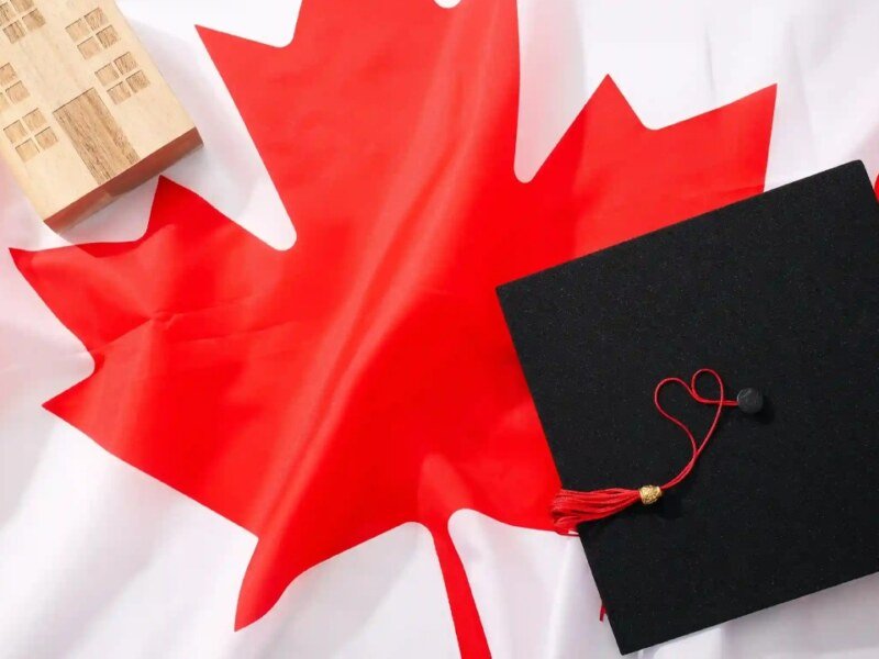 Canada Study Tips: कनाडा जा रहे भारतीय छात्रों के लिए जरूरी खबर, एयरपोर्ट पर दो बार हो सकती है जांच