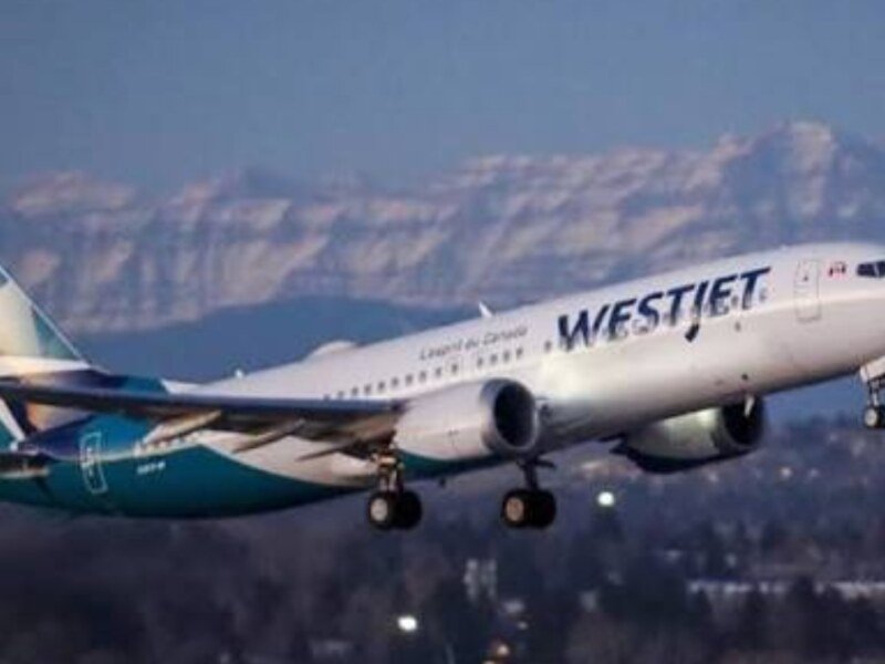 Canada में WestJet विवाद गहराया, फ्लाइट अटेंडेंट्स की 72 घंटे की स्ट्राइक नोटिस के बाद एयरलाइन का लॉकआउट