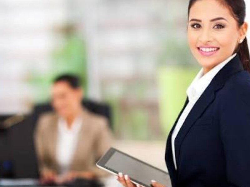 High Paying Jobs in Canada: ज्यादा सैलरी वाली नौकरी पर ही मिलेगा कनाडा में वर्क परमिट, भारतीय वर्कर्स के लिए आया नया नियम