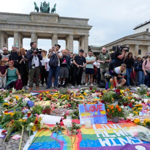Berlin Pride Attack: बर्लिन प्राइड हमले का संदिग्ध पुलिस मुठभेड़ में मारा गया, हमले में 1 की मौत और 29 घायल