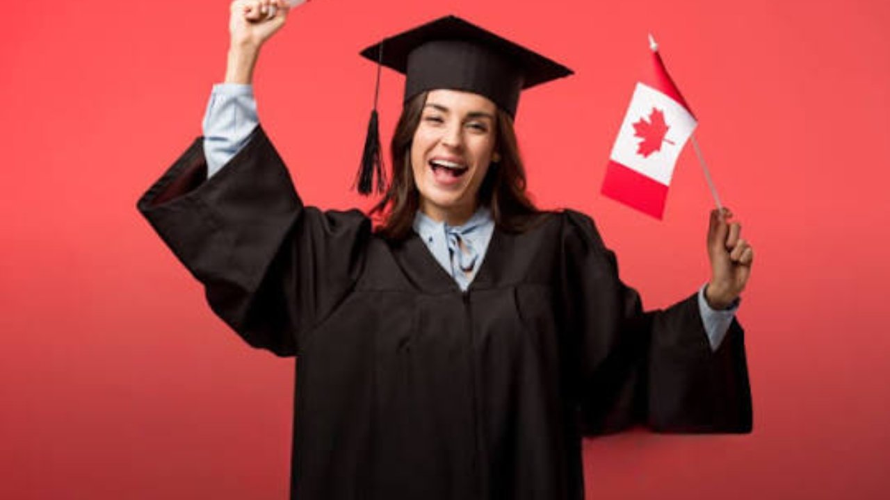 Study in Canada: नौकरी और PR चाहिए तो सोच-समझकर चुनें कोर्स, भारतीय प्रोफेशनल ने बताए टिप्स 1 pr 1